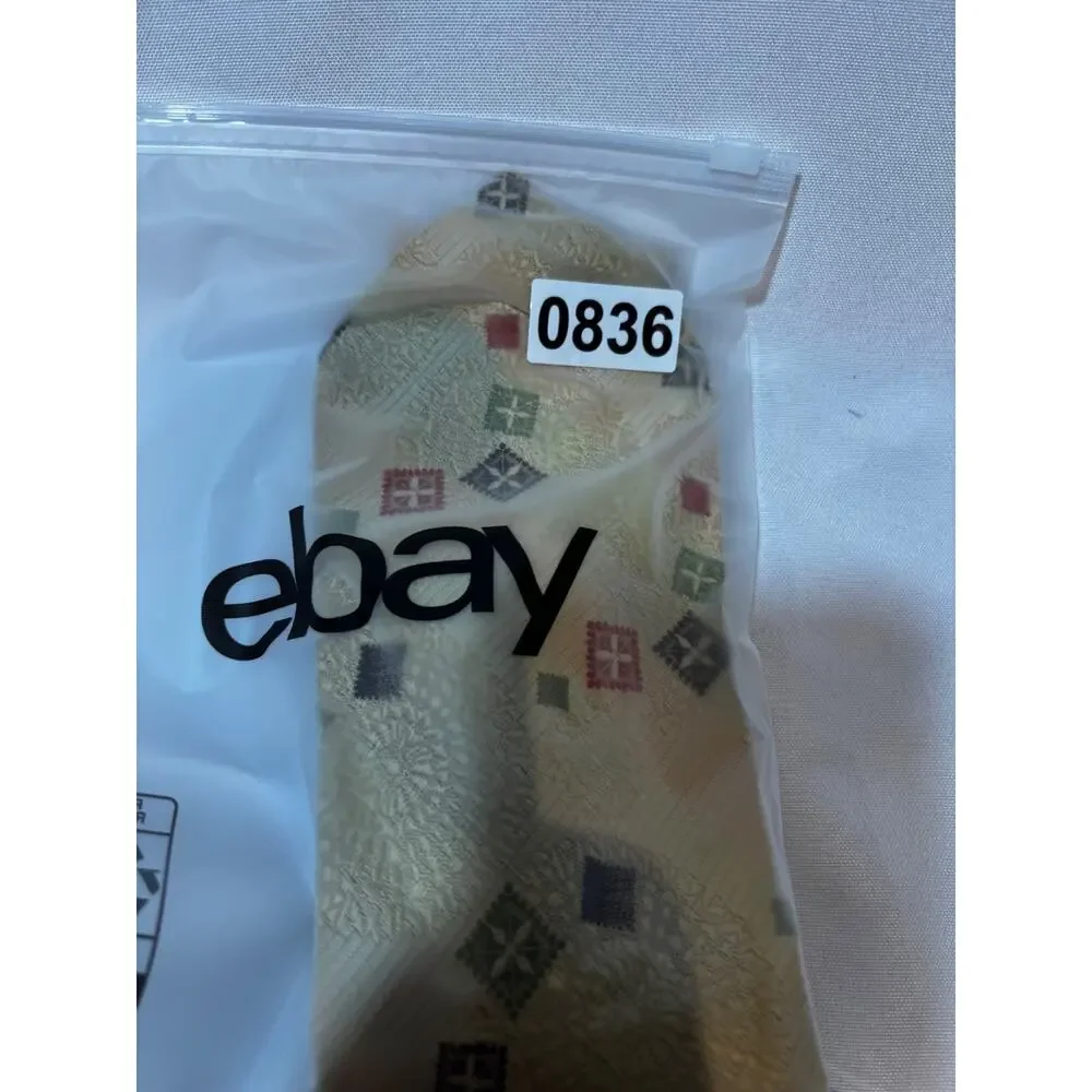 Vintage Connoisseur Italian Embroidered‎ paisley artsy MCM Textured Tie golds